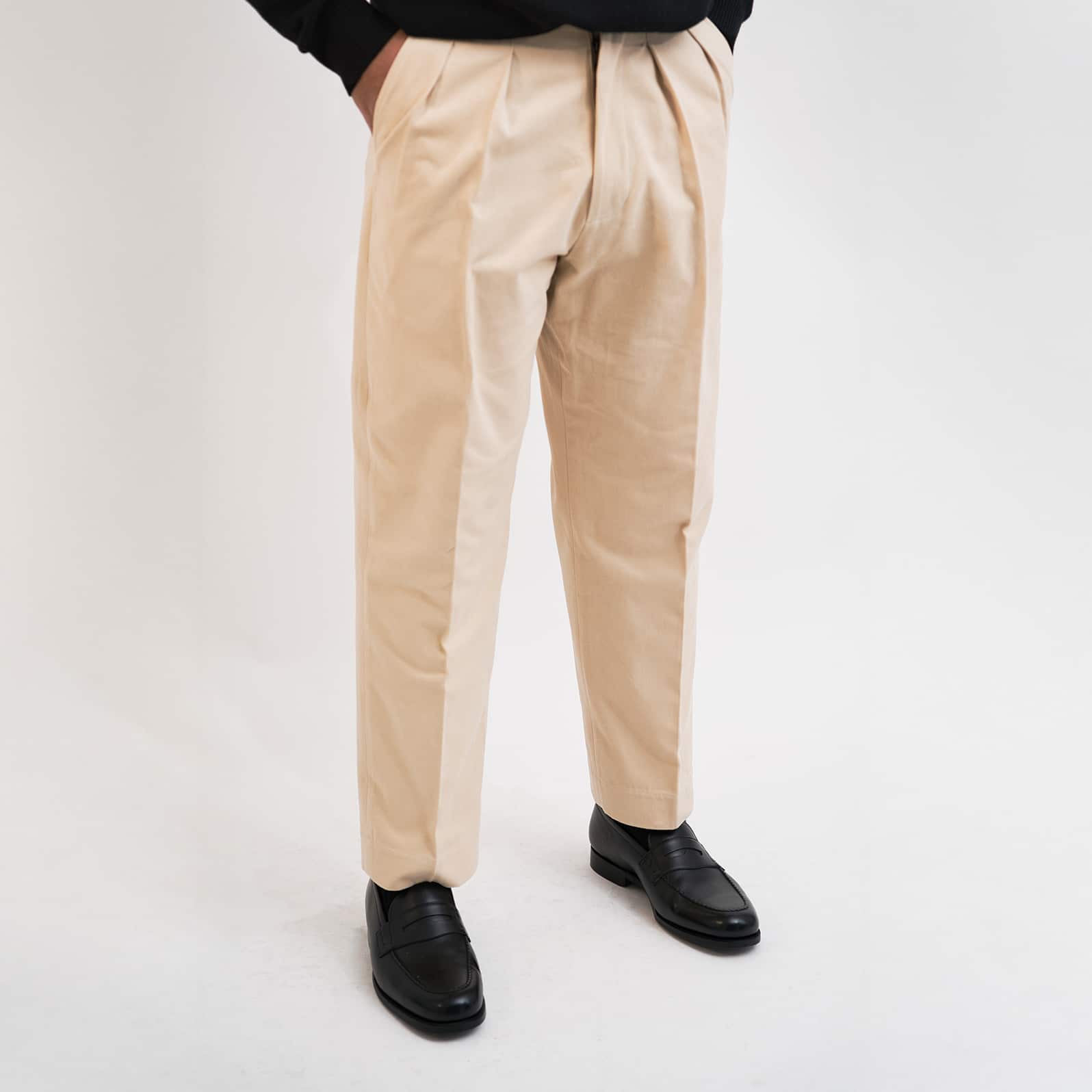 Pantalon homme haut de gamme beige pour cuisses larges - Fostoni